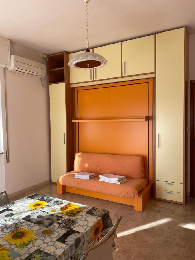 Residence Riviera Albenga Buitenkant foto