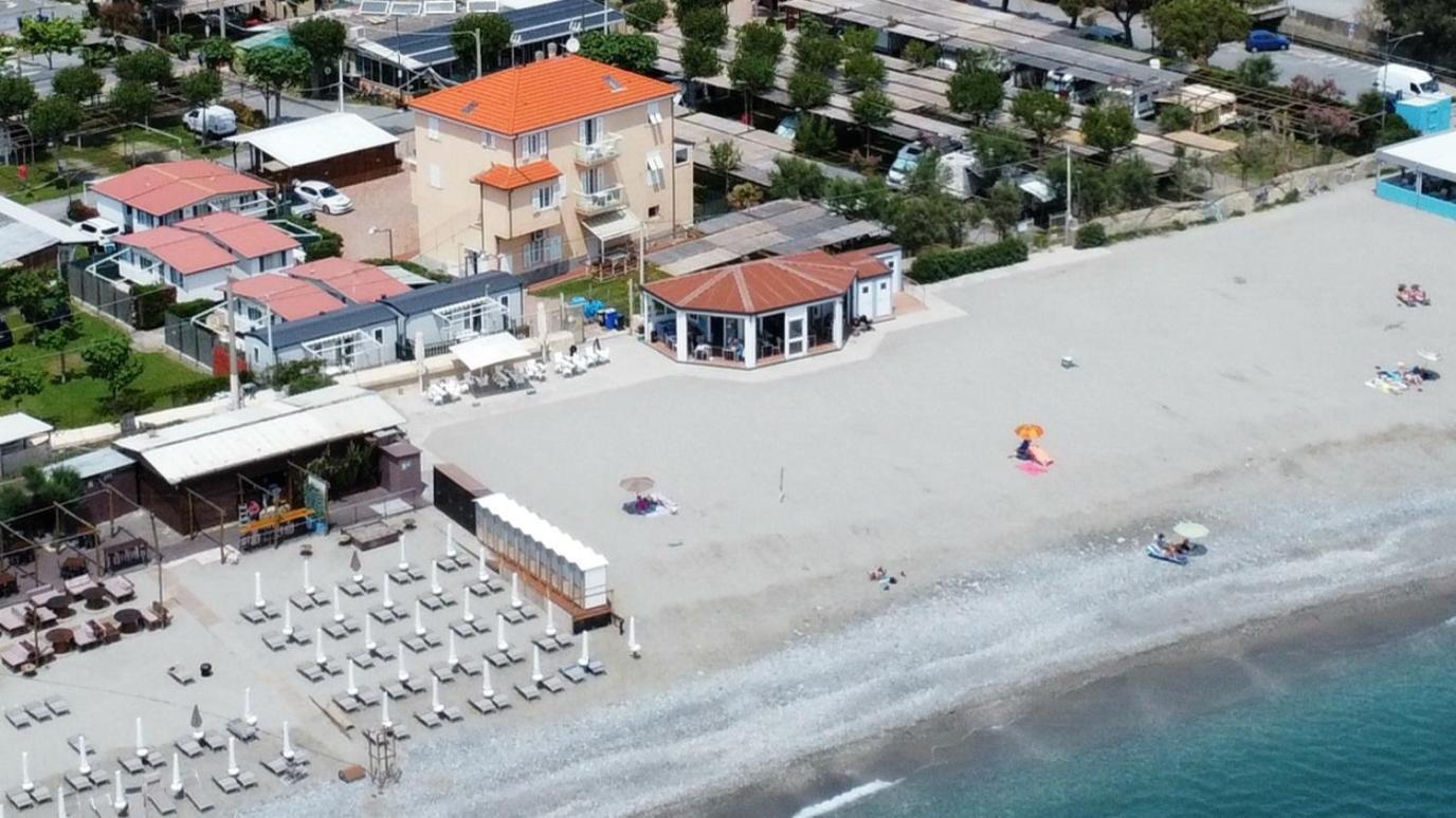 Residence Riviera Albenga Buitenkant foto