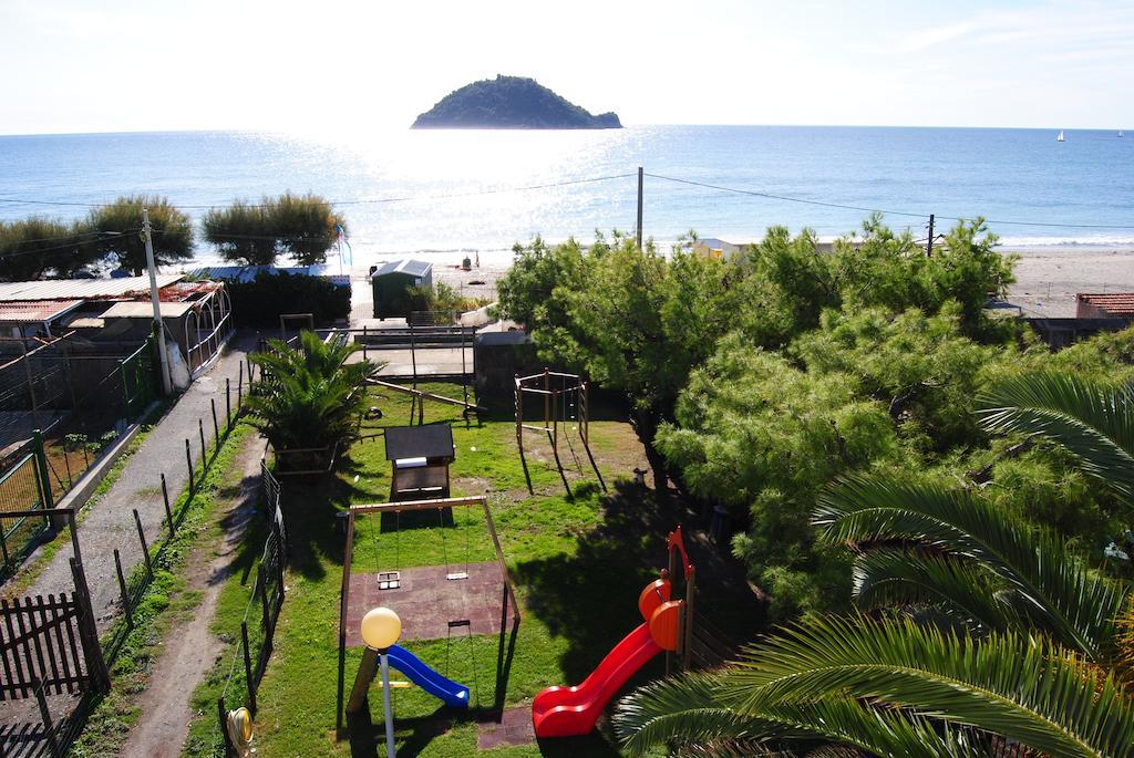 Residence Riviera Albenga Kamer foto